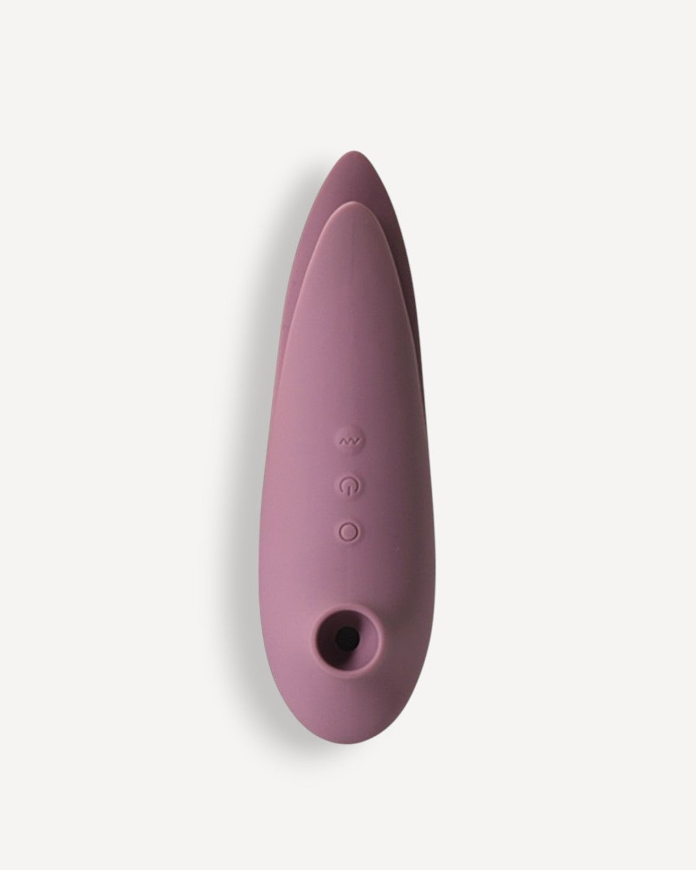 Vibromasseur 2-en-1 Nina mauve de Solena avec vibrations et succion pour une stimulation complète.